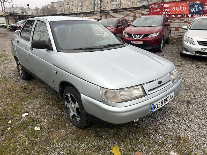 Седан ВАЗ / Lada 2110 2002 в Днепре
