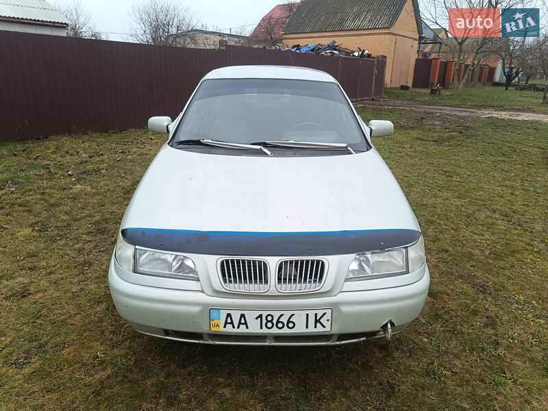 Седан ВАЗ / Lada 2110 2005 в Ромнах