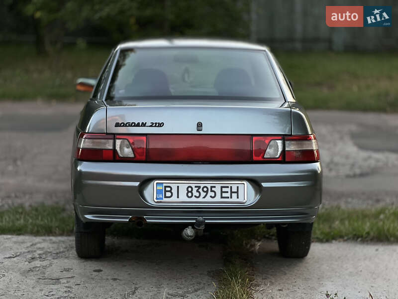 Седан ВАЗ / Lada 2110 2013 в Кролевце