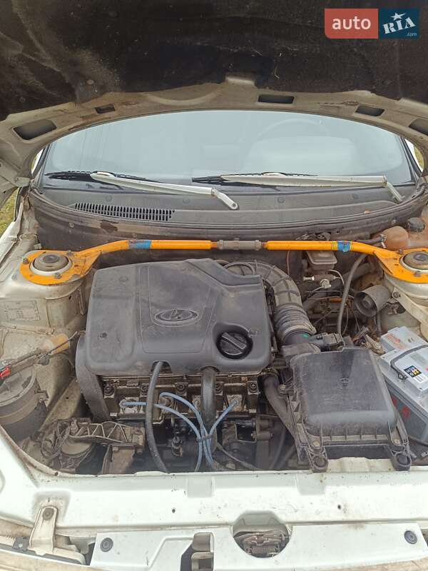 Седан ВАЗ / Lada 2110 2005 в Ромнах