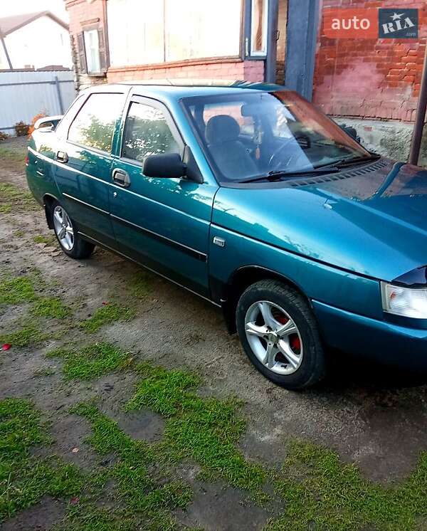 Седан ВАЗ / Lada 2110 2001 в Охтирці
