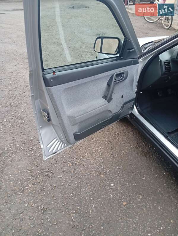 Седан ВАЗ / Lada 2110 2007 в Хотине