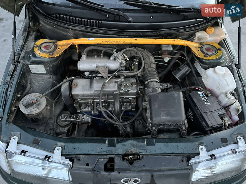 Седан ВАЗ / Lada 2110 2004 в Києві