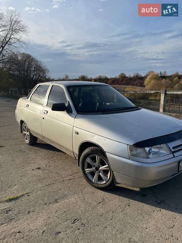 Седан ВАЗ / Lada 2110 2002 в Жванце