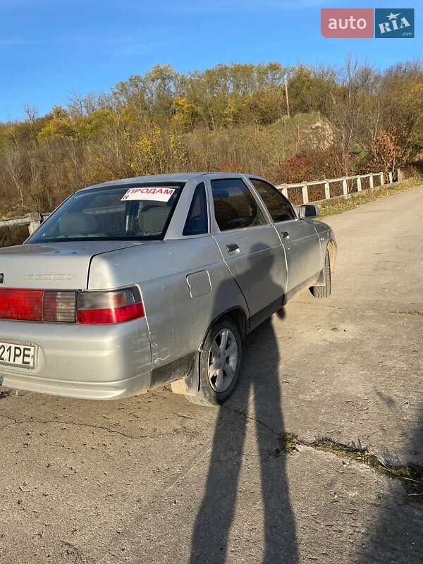 Седан ВАЗ / Lada 2110 2002 в Жванце