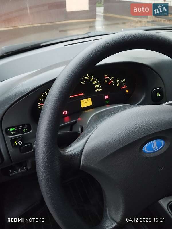 Седан ВАЗ / Lada 2110 2010 в Турбовом