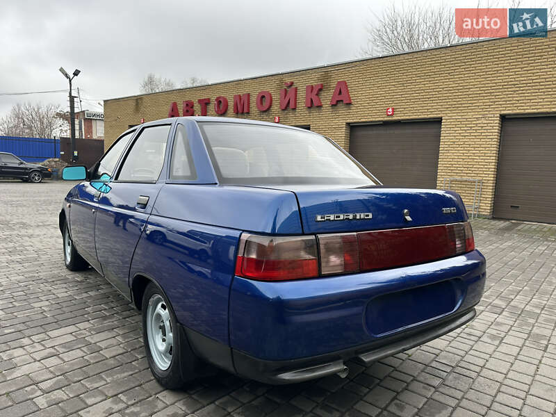 Седан ВАЗ / Lada 2110 2000 в Запорожье