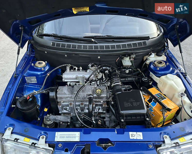Седан ВАЗ / Lada 2110 2000 в Запорожье