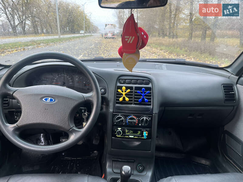 Седан ВАЗ / Lada 2110 2010 в Ромнах фото 6 Седан ВАЗ / Lada 2110 2010 в Ромнах