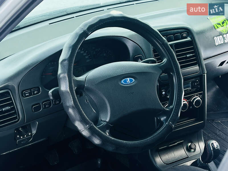 Седан ВАЗ / Lada 2110 2010 в Харкові