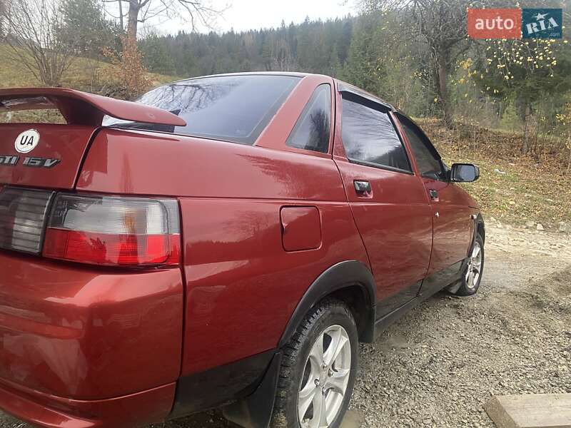 Седан ВАЗ / Lada 2110 2004 в Яремче