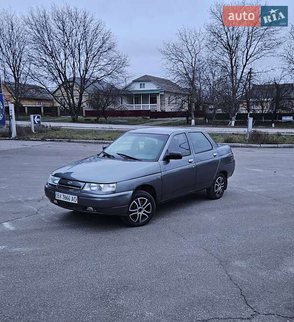 Седан ВАЗ / Lada 2110 2001 в Чемеровцах