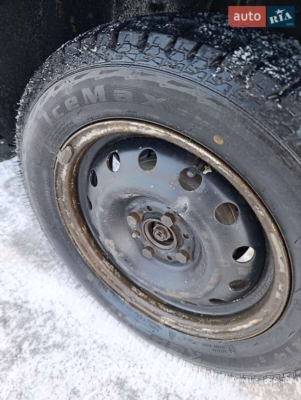 Седан ВАЗ / Lada 2110 2005 в Харькове фото 8 Седан ВАЗ / Lada 2110 2005 в Харькове