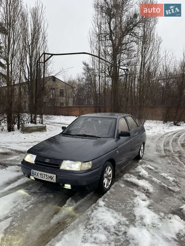 ВАЗ / Lada 2110 2001