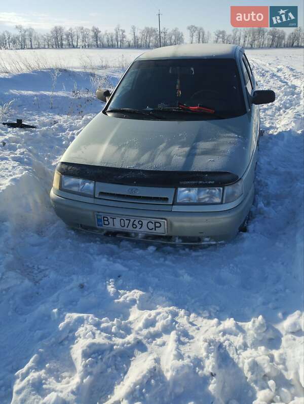 Седан ВАЗ / Lada 2110 2005 в Киеве