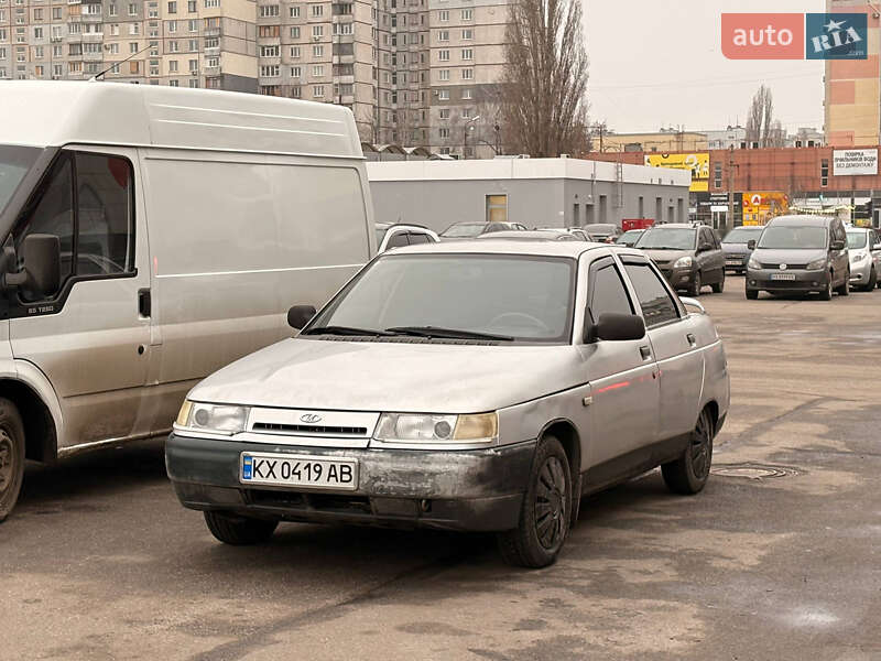 ВАЗ / Lada 2110 2002