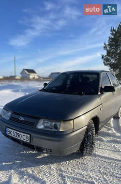 Седан ВАЗ 2110 2010 в Сарнах