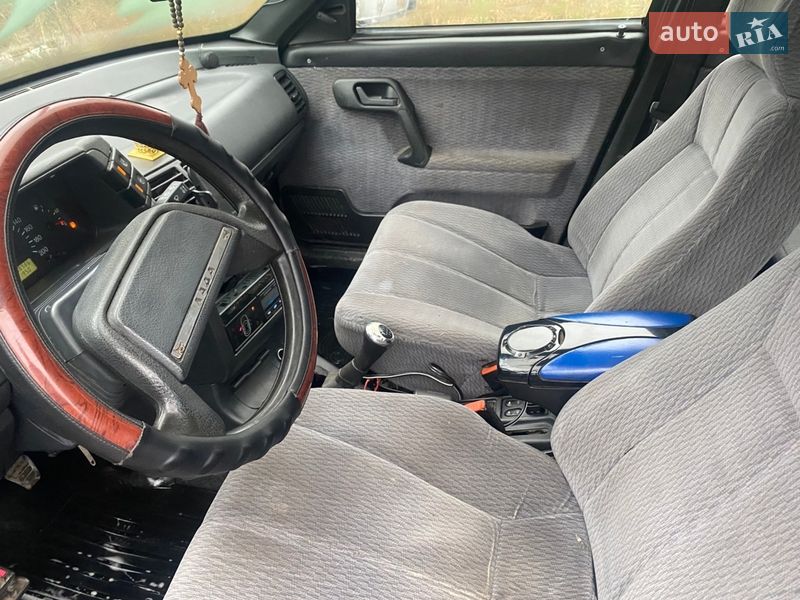 Седан ВАЗ / Lada 2110 2002 в Изяславе