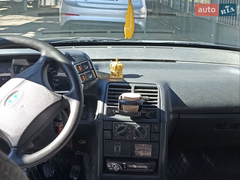 Седан ВАЗ / Lada 2110 2003 в Бершади