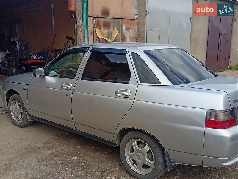 ВАЗ / Lada 2110