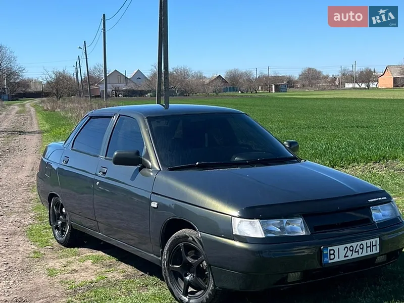 ВАЗ / Lada 2110