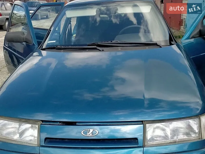 ВАЗ / Lada 2110