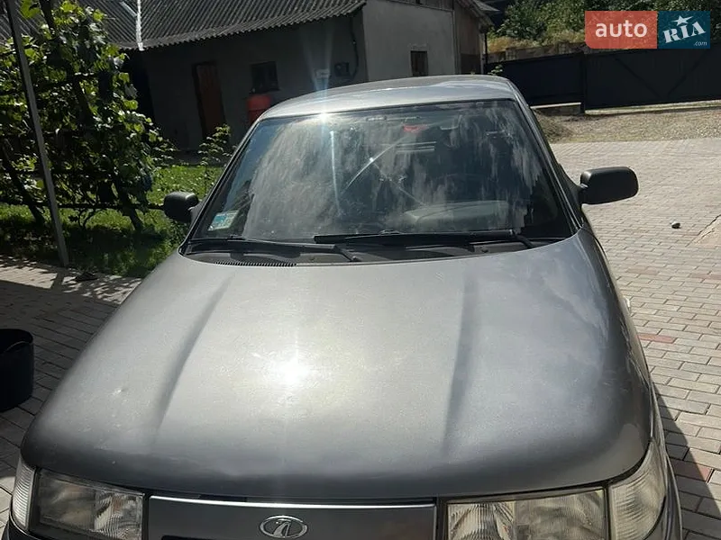 ВАЗ / Lada 2110