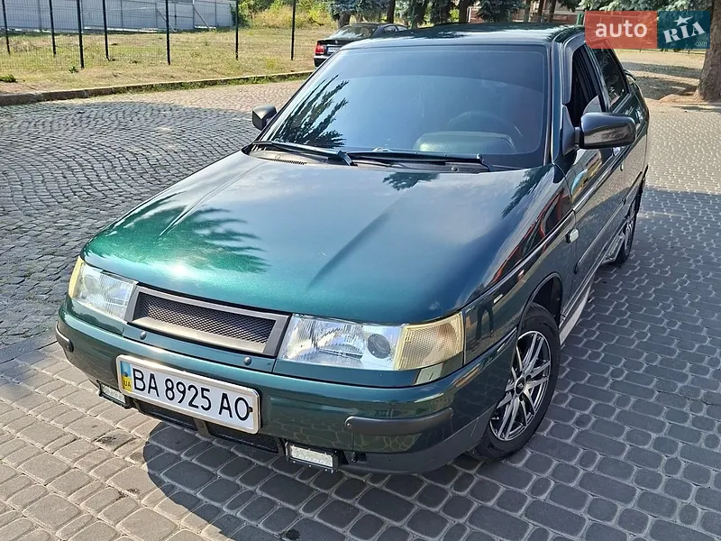 ВАЗ / Lada 2110