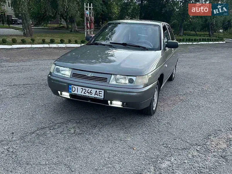 ВАЗ / Lada 2110