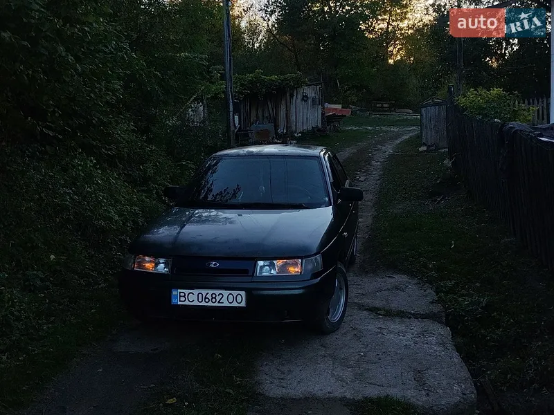 ВАЗ / Lada 2110