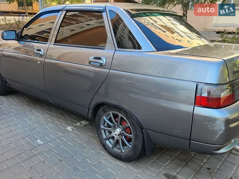 ВАЗ / Lada 2110