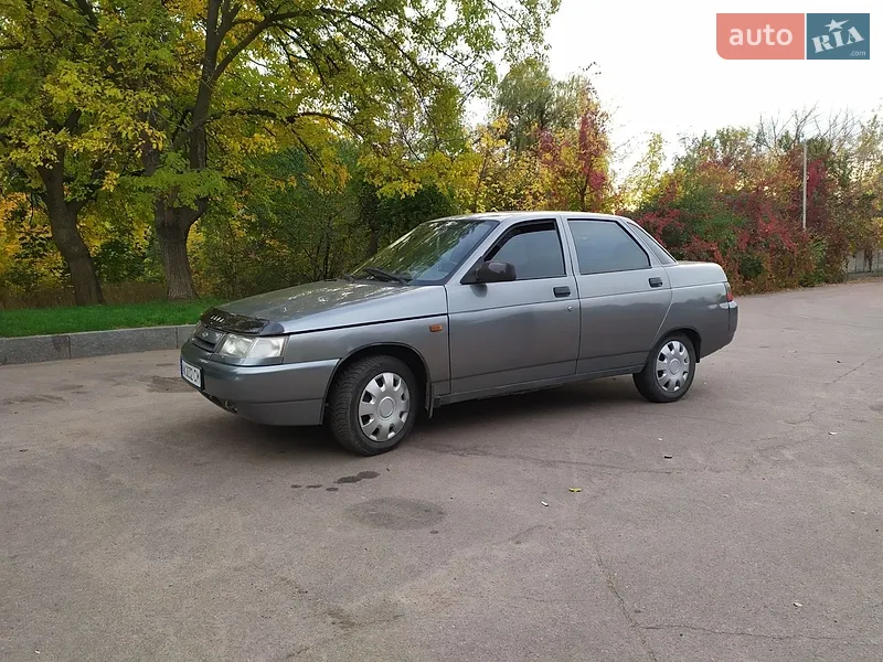 ВАЗ / Lada 2110