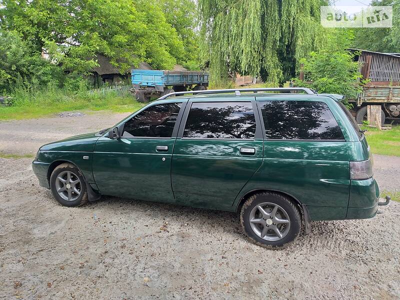 Универсал ВАЗ / Lada 2111 2002 в Монастыриске