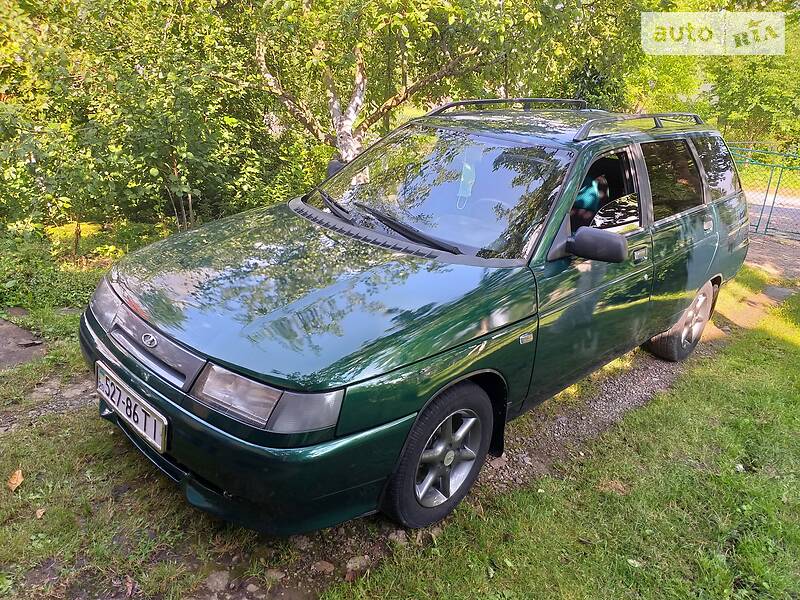 Универсал ВАЗ / Lada 2111 2002 в Монастыриске