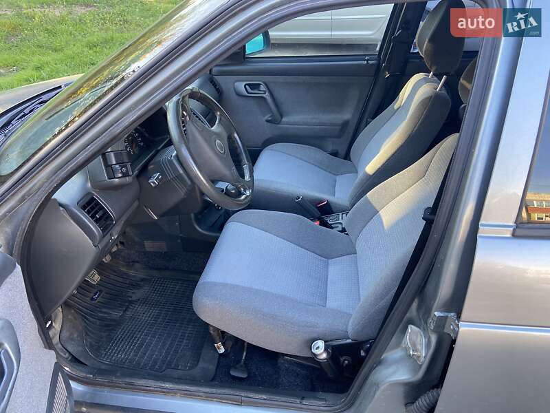 Универсал ВАЗ / Lada 2111 2007 в Львове