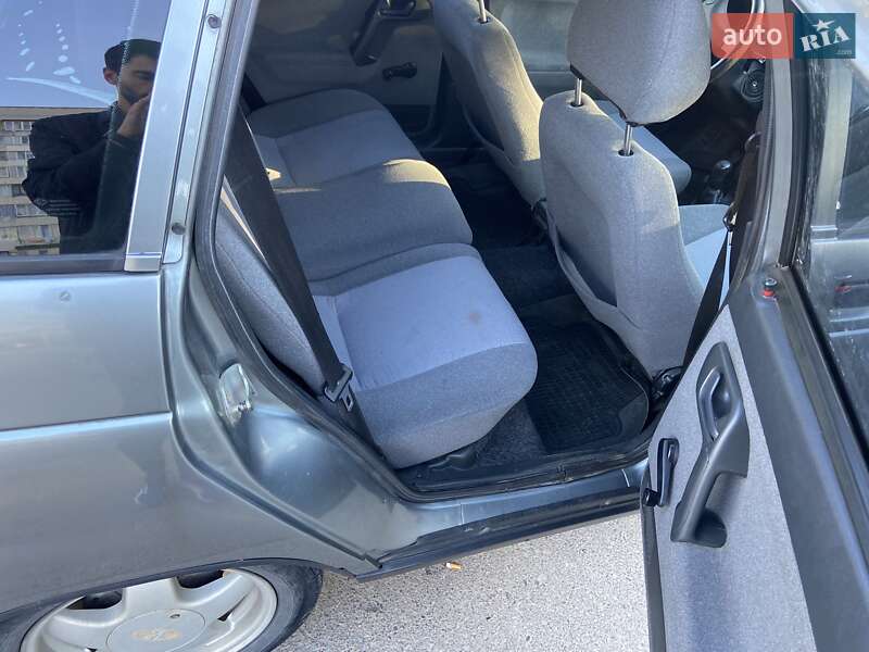 Универсал ВАЗ / Lada 2111 2007 в Львове