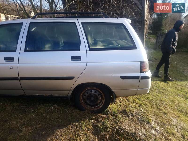 Універсал ВАЗ / Lada 2111 2000 в Мостиській