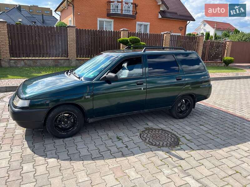 Універсал ВАЗ / Lada 2111 2004 в Луцьку