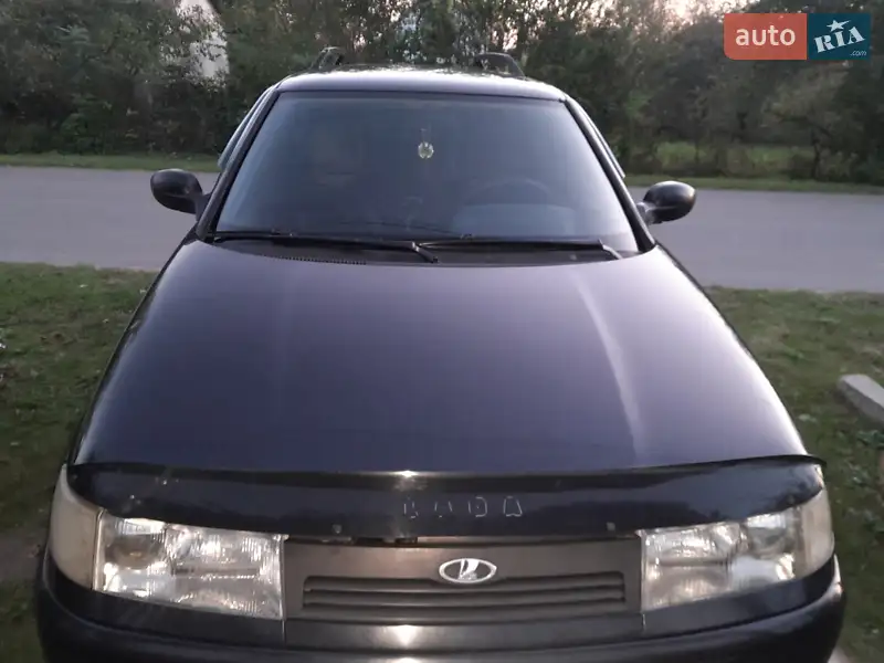 ВАЗ / Lada 2111