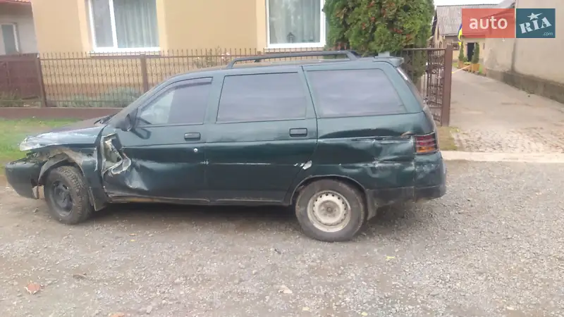 ВАЗ / Lada 2111 2002