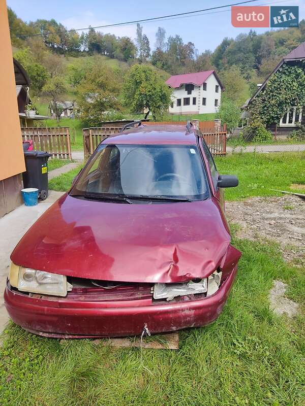Универсал ВАЗ / Lada 2111 2004 в Тячеве