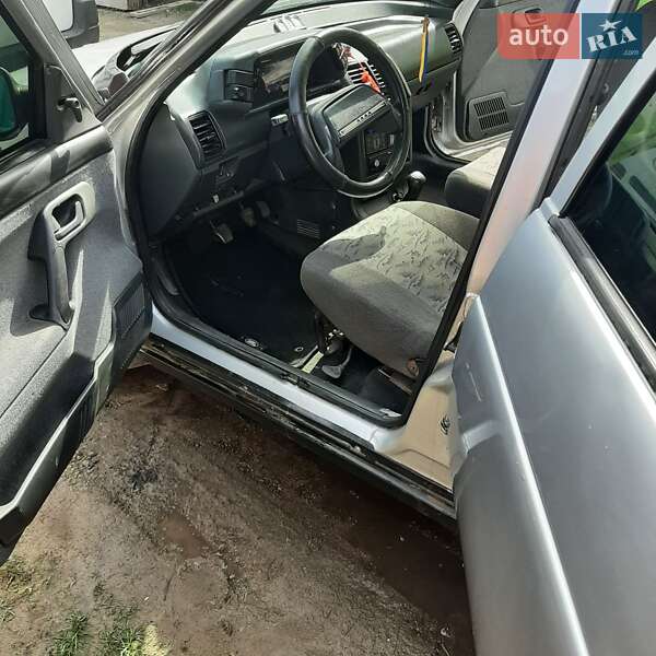 Универсал ВАЗ / Lada 2111 2006 в Переяславе