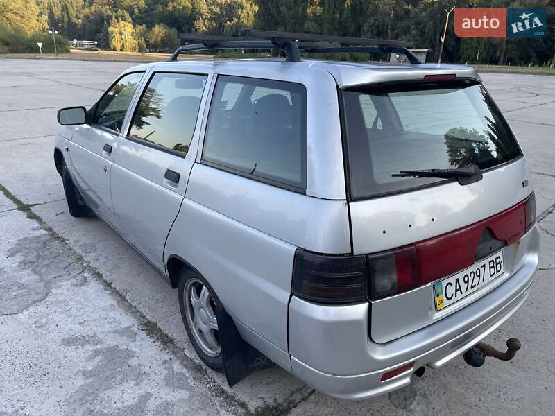 Універсал ВАЗ / Lada 2111 2010 в Каневі