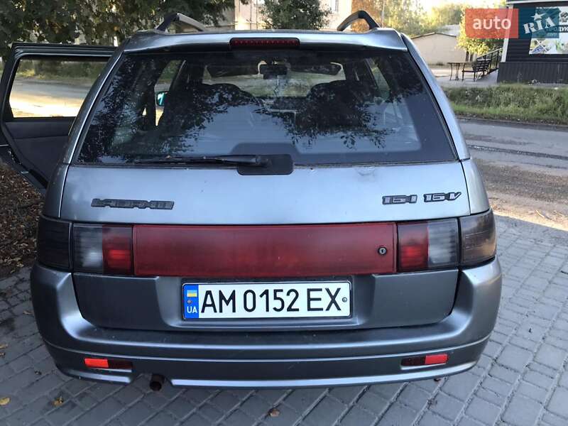 Универсал ВАЗ / Lada 2111 2005 в Звягеле