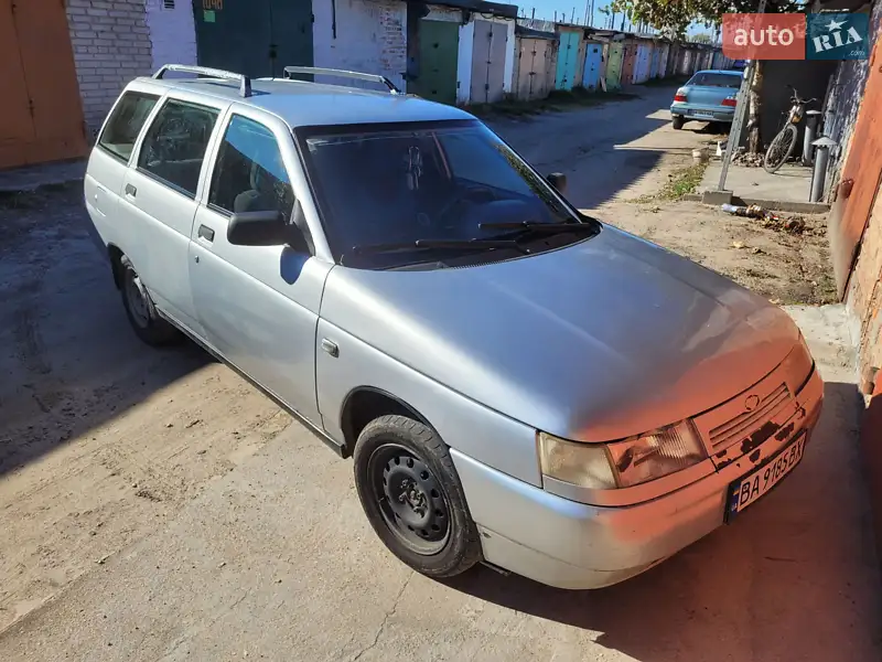 ВАЗ / Lada 2111