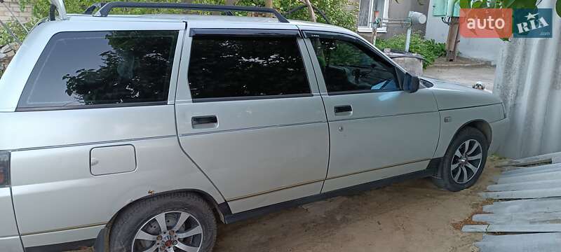 Универсал ВАЗ / Lada 2111 2004 в Николаеве