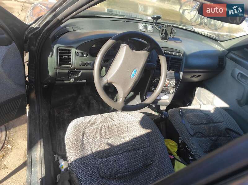 Универсал ВАЗ / Lada 2111 2010 в Коростене