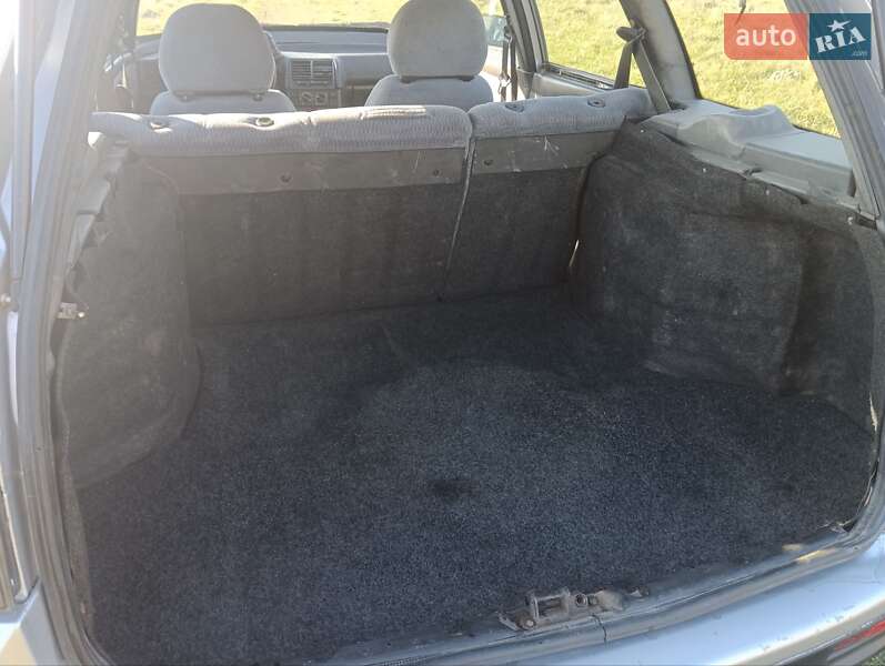 Універсал ВАЗ / Lada 2111 2002 в Кролевці