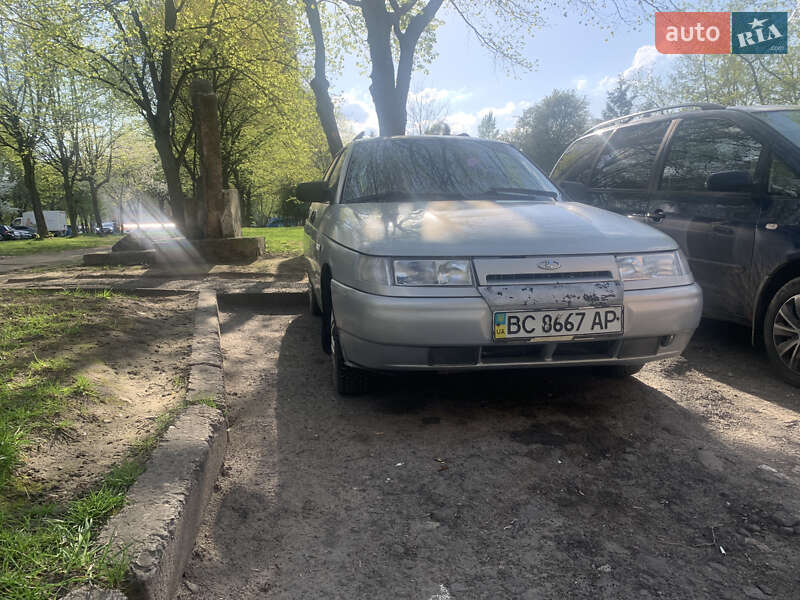 ВАЗ / Lada 2111 2005
