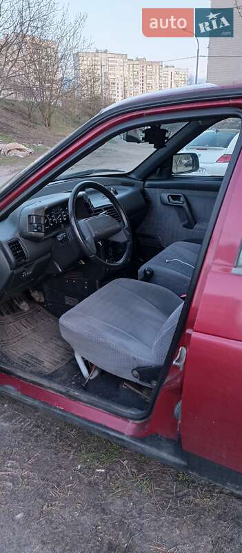 Универсал ВАЗ / Lada 2111 2002 в Киеве фото 8 Универсал ВАЗ / Lada 2111 2002 в Киеве